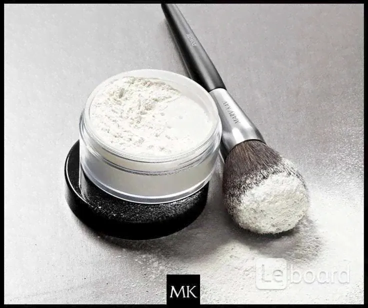 Прозрачная рассыпчатая пудра от Mary Kay-0